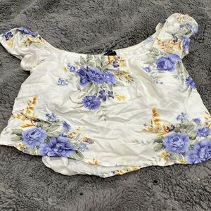 Flower off the shoulder crop top
